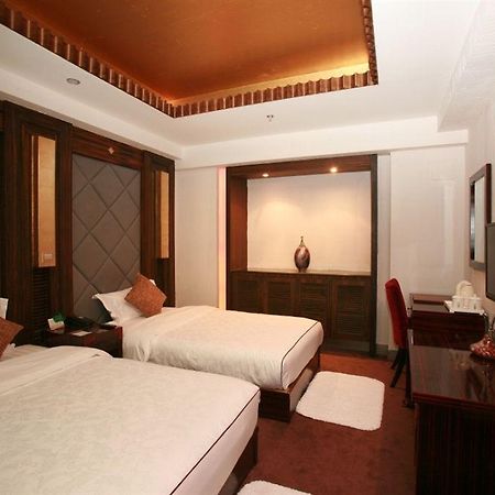 Base-Sanlitun Serviced Apartment Beijing Luaran gambar