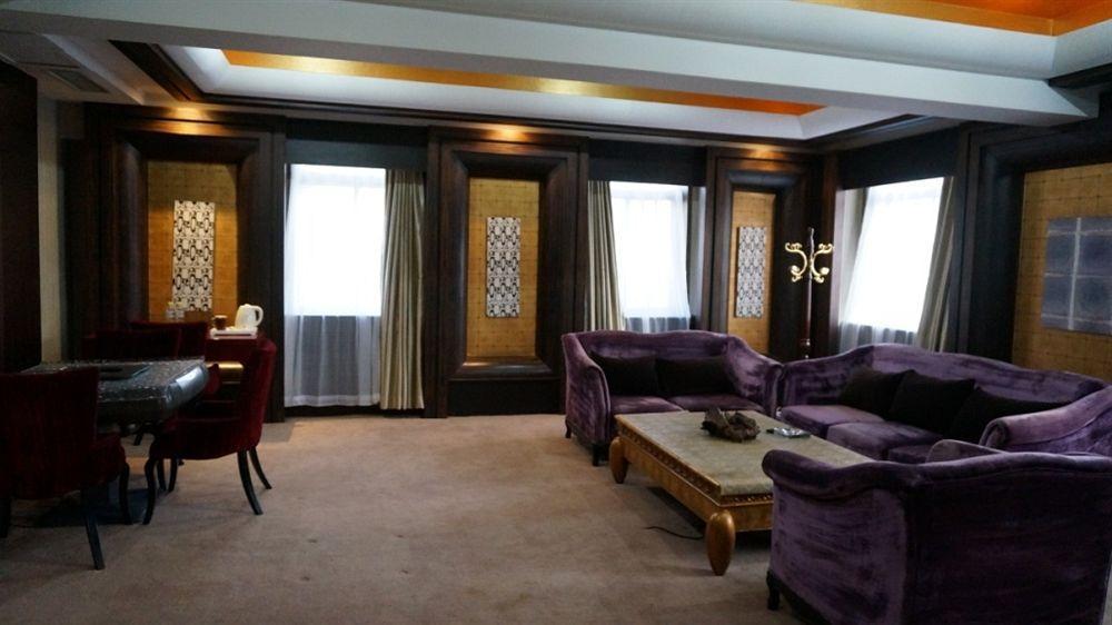 Base-Sanlitun Serviced Apartment Beijing Luaran gambar